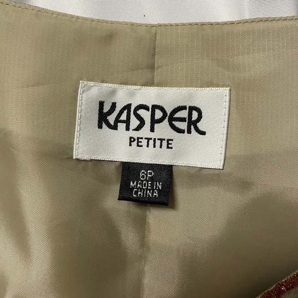 Kasper Top Petite Size 6P Side Zip Embroidery Beaded Sleeveless - Picture 6 of 10